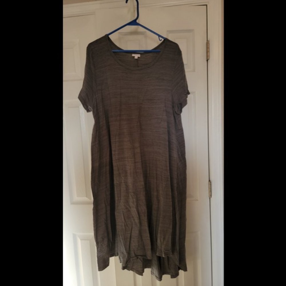 LulaRoe 2XL Carly Dress - Heathered Gray